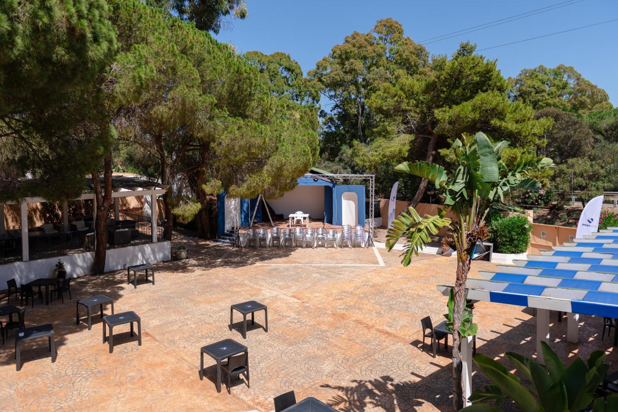 Amareclub Rocca Dorada Otel Santa Margherita di Pula Dış mekan fotoğraf