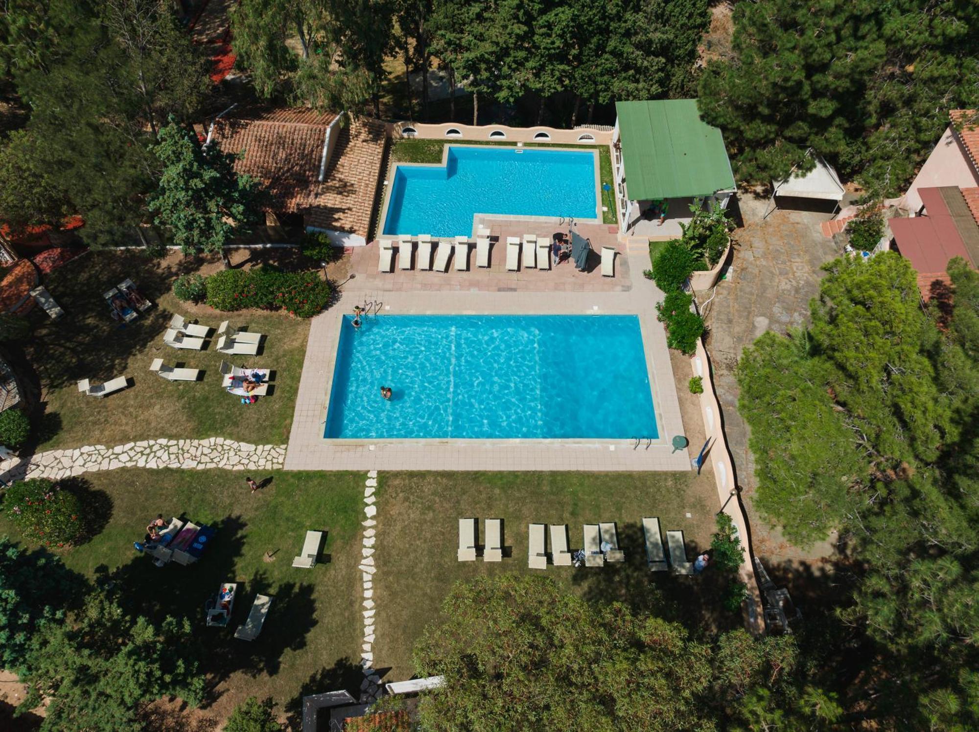 Amareclub Rocca Dorada Otel Santa Margherita di Pula Dış mekan fotoğraf