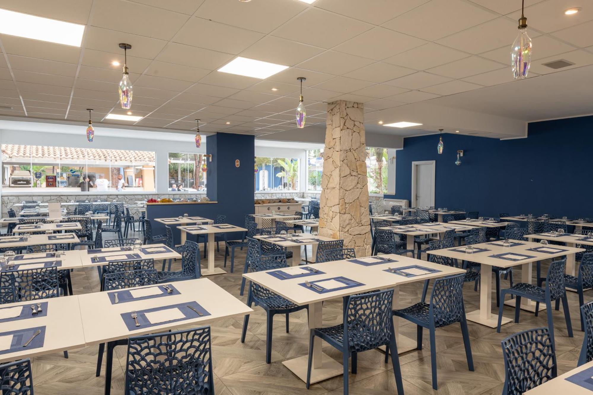 Amareclub Rocca Dorada Otel Santa Margherita di Pula Dış mekan fotoğraf