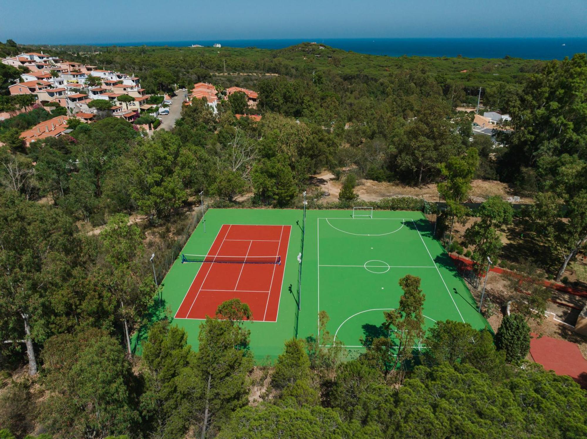 Amareclub Rocca Dorada Otel Santa Margherita di Pula Dış mekan fotoğraf